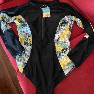 Aonihua women’s xl long sleeve rashguard swim suit,